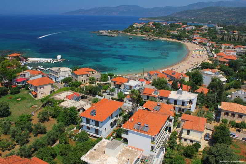 Stoúpa Nikas Rooms & Apartments מראה חיצוני תמונה
